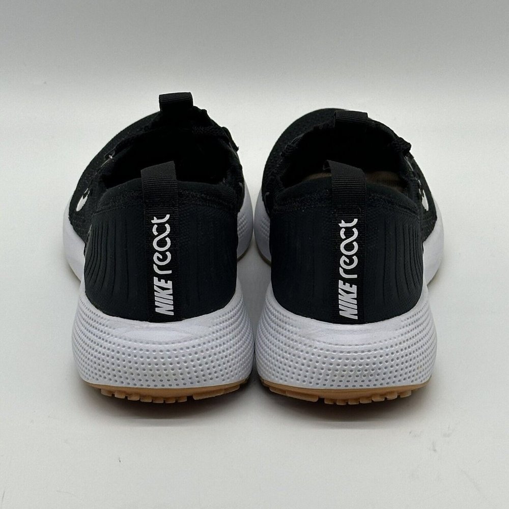 New Nike React Escape Run Flyknit Black/White Run… - image 5